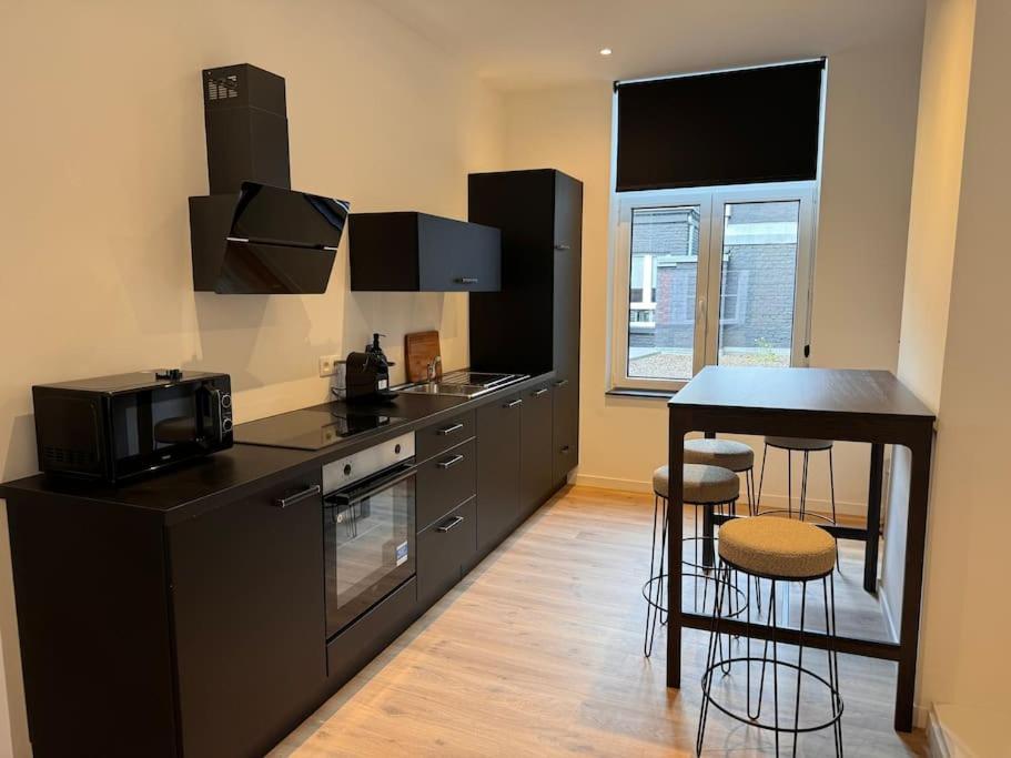 Urbanchic Appartement Cosy 1B 列日 外观 照片