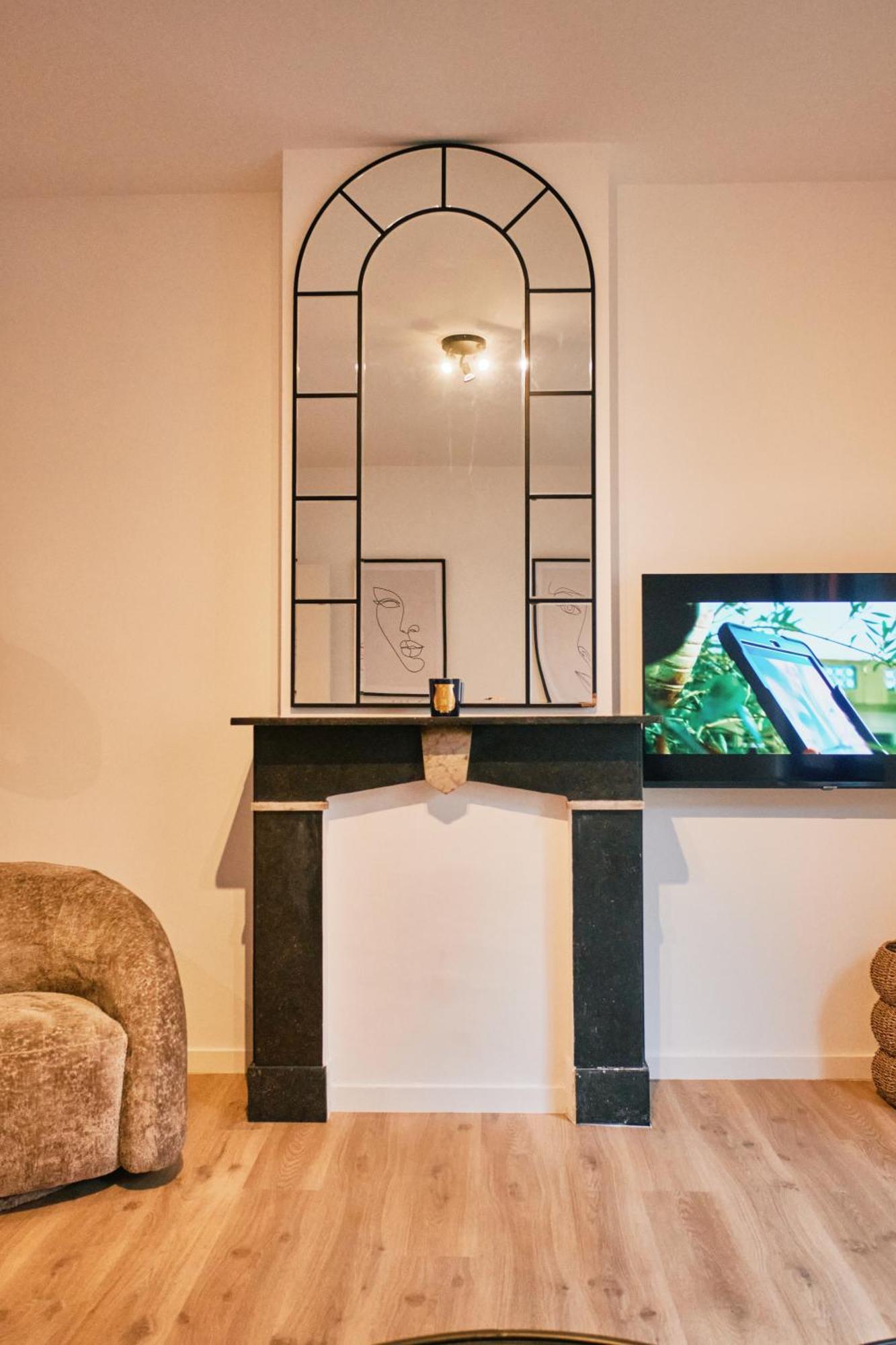 Urbanchic Appartement Cosy 1B 列日 外观 照片